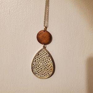 CORONET LEATHER CUT-OUT AND METAL NECKLACE NWT